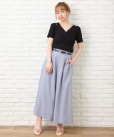 ブルー