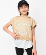 ベージュ