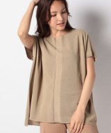 ベージュ