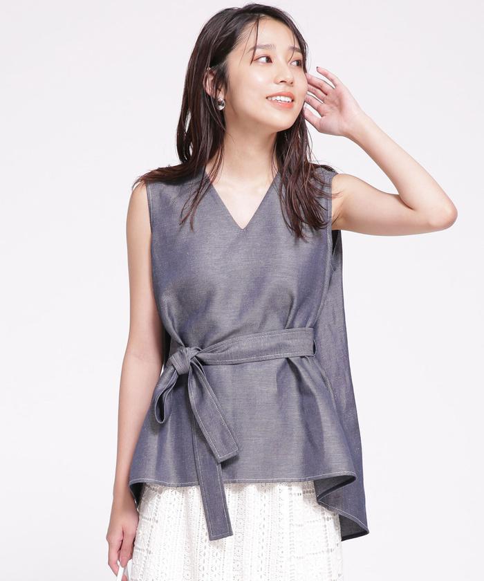 セール 60%OFF】Vネックノースリーブブラウス(503096236) | ナノ セール 60%OFF】Vネックノースリーブブラウス(503096236) | ナノ