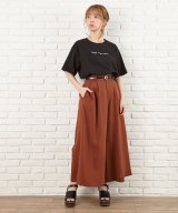 ブラウン
