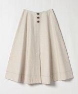ベージュ