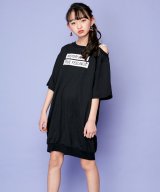 ブラック