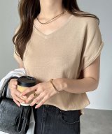ベージュ