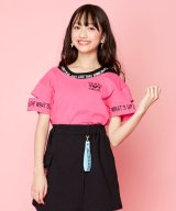 ピンク