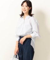 オフホワイト