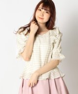 ベージュ