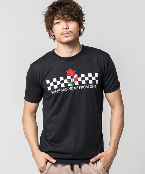 セール Cavaria キャバリア チェッカーフラッグ薔薇刺繍tシャツ キャバリア Cavaria D Fashion