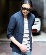 ネイビー