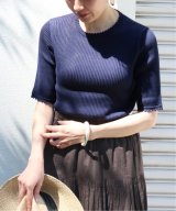 ネイビー