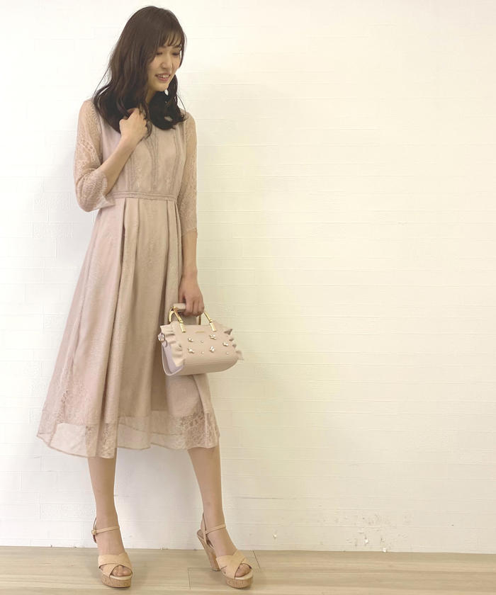 新品未使用 タグ付き ミッシュマッシュMISCHMASCH タイトドレス レース セール】ミッシュマッシュ MISCH MASCH テープ付総レース