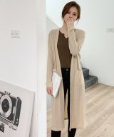 ベージュ