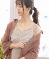 ベージュ
