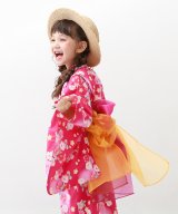 ピンク
