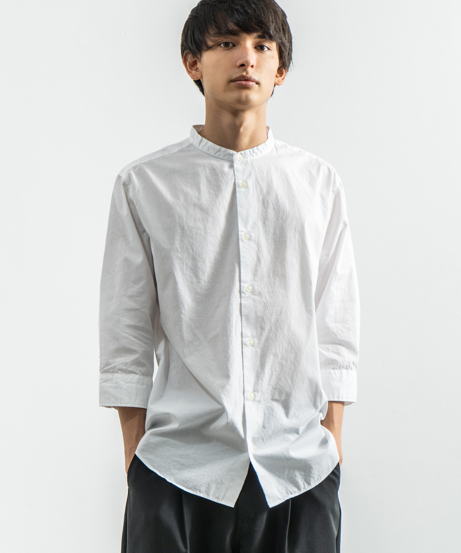 【HEUGN ユーゲン】ホワイト　シャツ　カジュアルシャツ