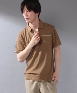 ベージュ