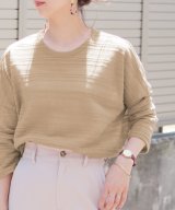 ベージュ