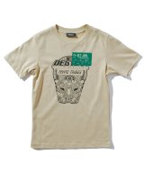 ベージュ
