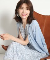 ライトブルー