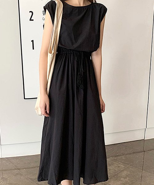 セール60 Off ロングワンピース 夏 レディース ロング丈 Aライン 半袖 無地 カジュアル 着痩せ フェミニン アミュレット Amulet D Fashion