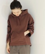 ブラウン