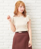 ベージュ