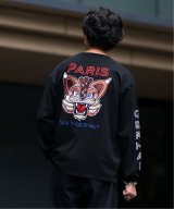 ブラック