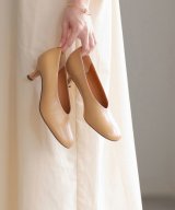 ベージュ(27)