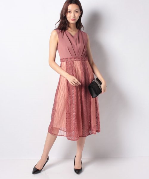 セール パネルレース切替セミロングワンピース インタープラネット Interplanet D Fashion セール パネルレース切替セミロングワンピース インタープラネット Interplanet D Fashion