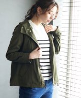 カーキ(36)