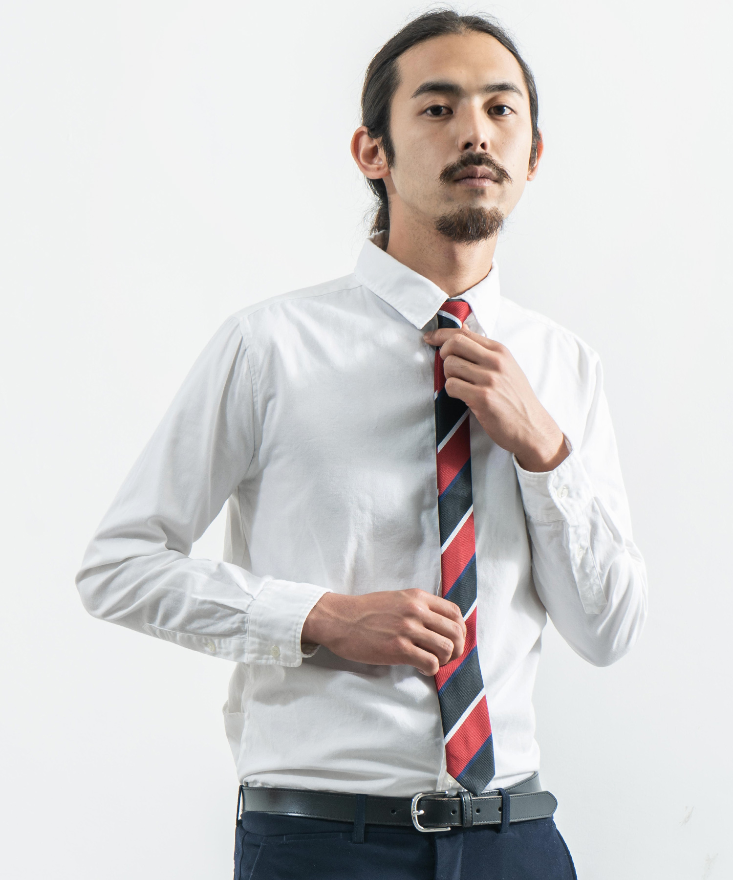 日本製 細ネクタイ 全８色 ナロータイ スリムタイ 細い ネクタイ でお洒落に大変身 