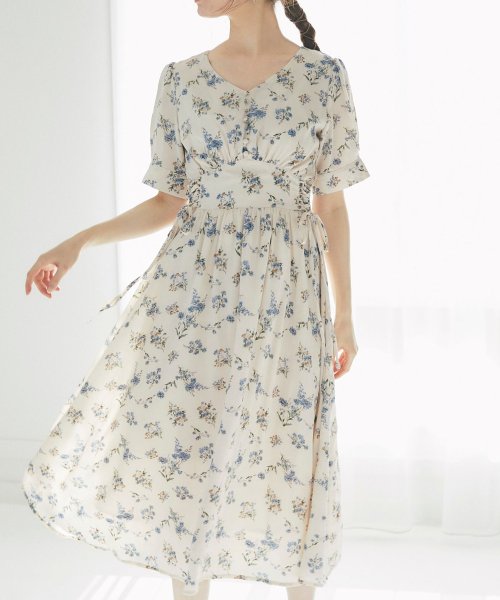 サイドレースアップフラワープリントワンピース トッコクローゼット Tocco Closet D Fashion