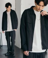 ブラック