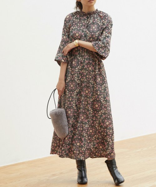 セール 50 Off 前後2way ハイネックプリントワンピース ビス Vis D Fashion