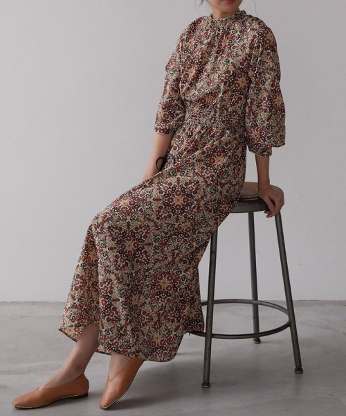 セール 50 Off 前後2way ハイネックプリントワンピース ビス Vis D Fashion セール 50 Off 前後2way ハイネックプリントワンピース ビス Vis D Fashion
