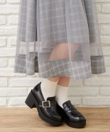 ブラック