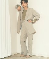 ライトグレー