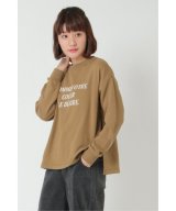ベージュ