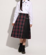 レッド(262)