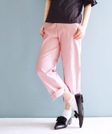 ピンク