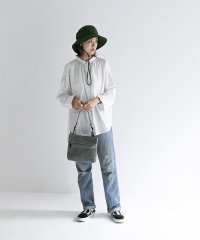 AS2OV/AS2OV / アッソブ SUEDE SACOCHE－GRAY/503426372