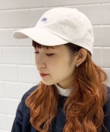 ホワイト