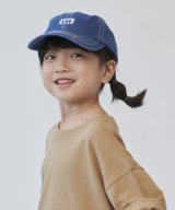 ブルー
