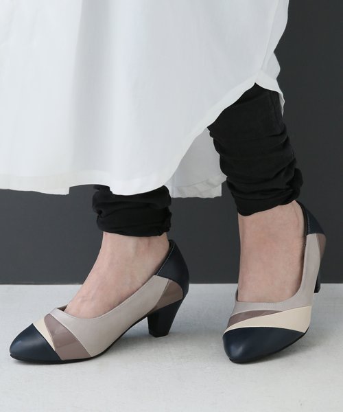 配色切り替えデザインパンプス オシャレウォーカー Osharewalker D Fashion