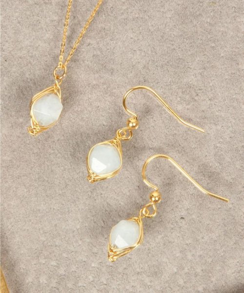 セール30 Off 特別な12誕生石 3月アクアマリンピアス ネックレスセット ワイスチャーム Wythecharm D Fashion セール30 Off 特別な12誕生石 3月アクアマリンピアス ネックレスセット ワイスチャーム Wythecharm D Fashion