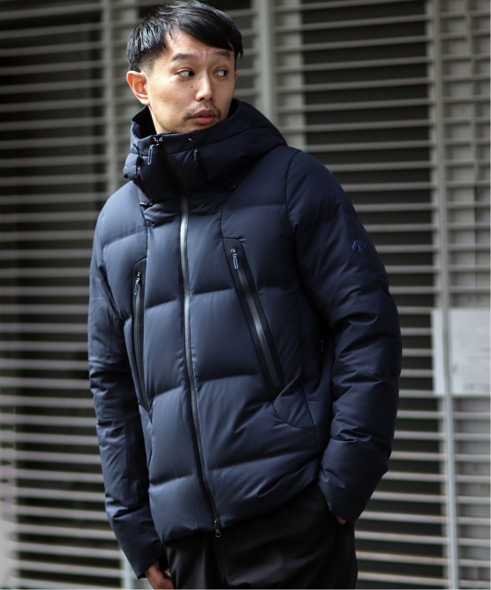 この時期価格❗️DESCENTE デサントオルテライン水沢ダウン ANCHOR 黒