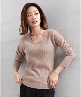 ベージュ