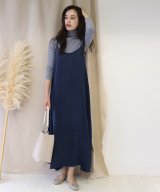ネイビー