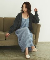 ブルー