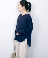 ネイビー